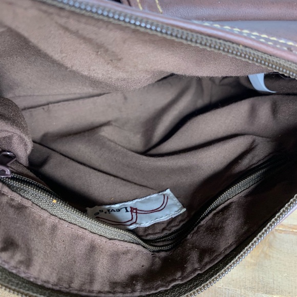 Levi’s Vegan Leather Purse - Picture 5 of 5